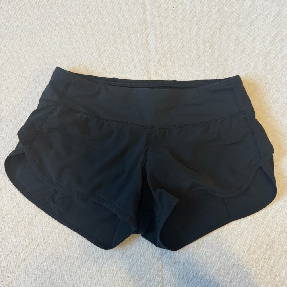 Lululemon Speed Up Shorts, 2.5 inseam, Sz 4